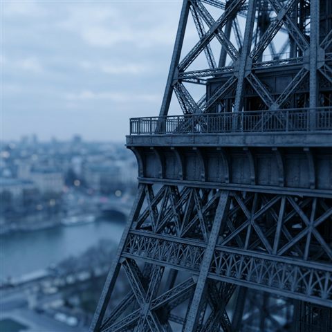 Soft 3d render of the Eiffel Tower in Paris, close-up detail with shallow depth of field, cool blue tones, quiet atmosphere, 1:1 aspect ratio